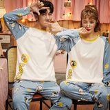 Les deux pyjamas assortis pour couple