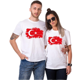 couple tee shirts assortis